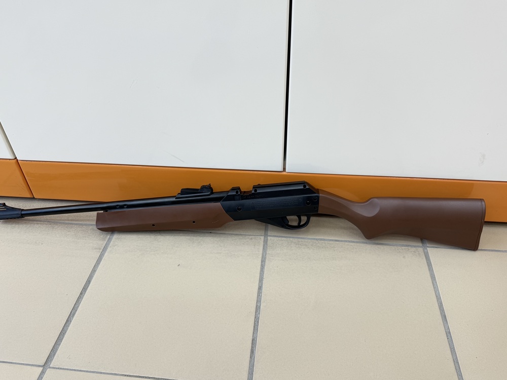Пневматическая винтовка Borner SimpleStrike, Brown cal. 4,5 мм, 3Дж. (pump)