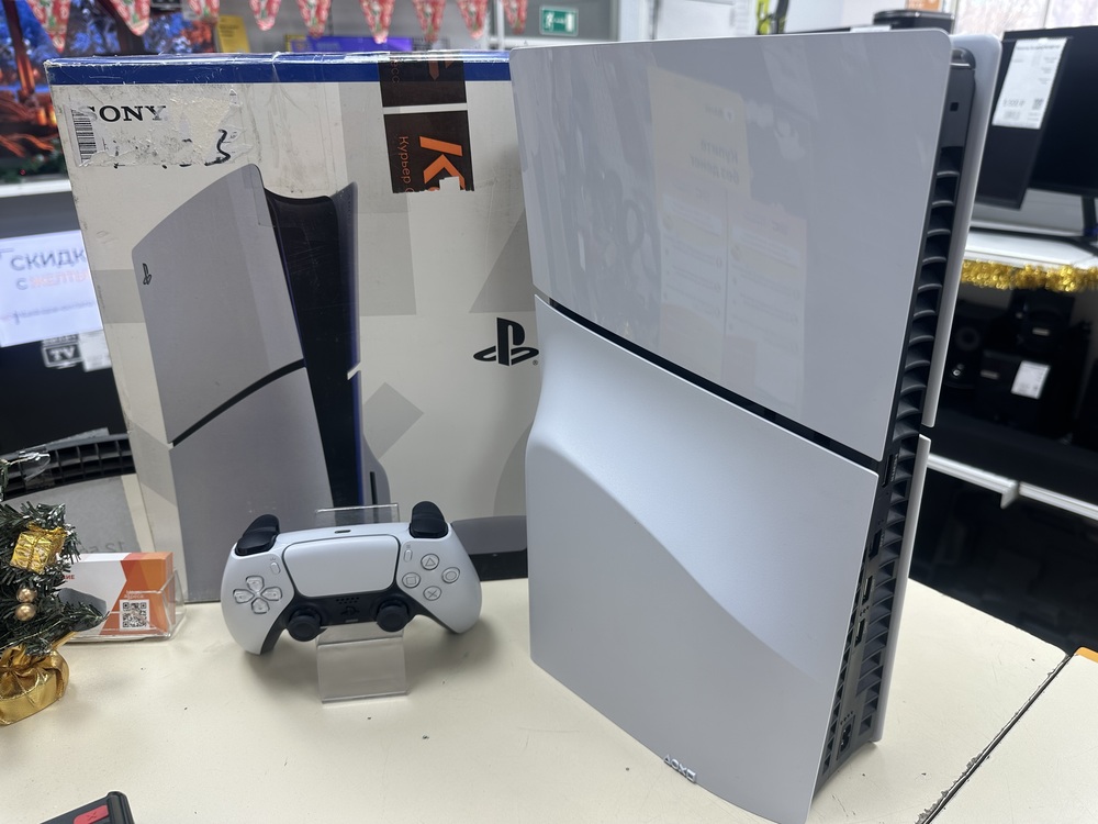 Игровая приставка PlayStation 5 Slim 1TB (С дисководом)