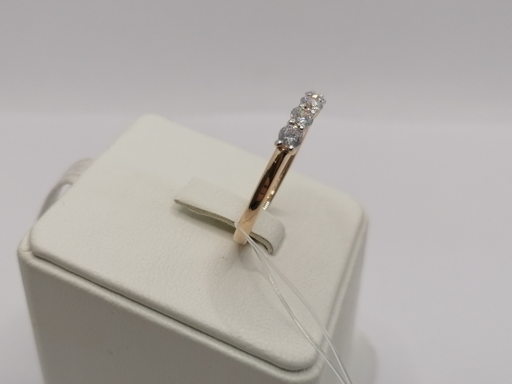 04-51-0003-00 КОЛЬЦО С КАМНЯМИ (Au 585)