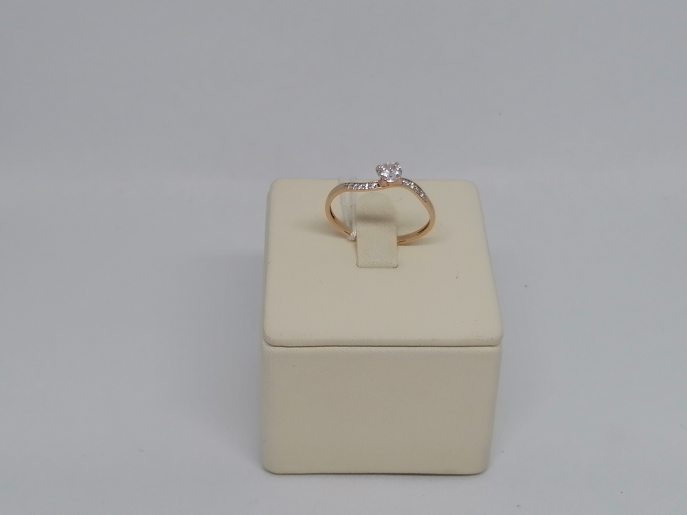 КОЛКМИ585 КОЛЬЦО С КАМНЯМИ (Au 585)