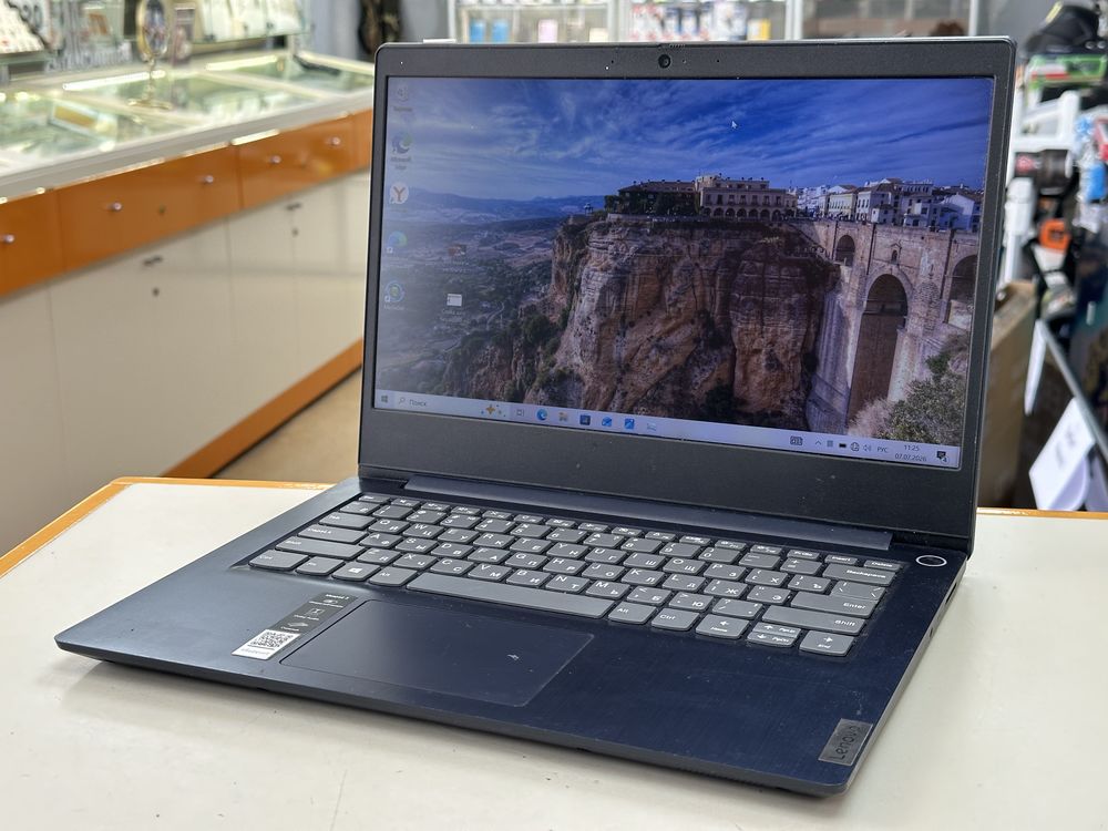 Ноутбук Lenovo IdeaPad s145-15ast; Ryzen 5 3500U, Radeon Vega 8, 8 Гб, 500 Гб, Нет