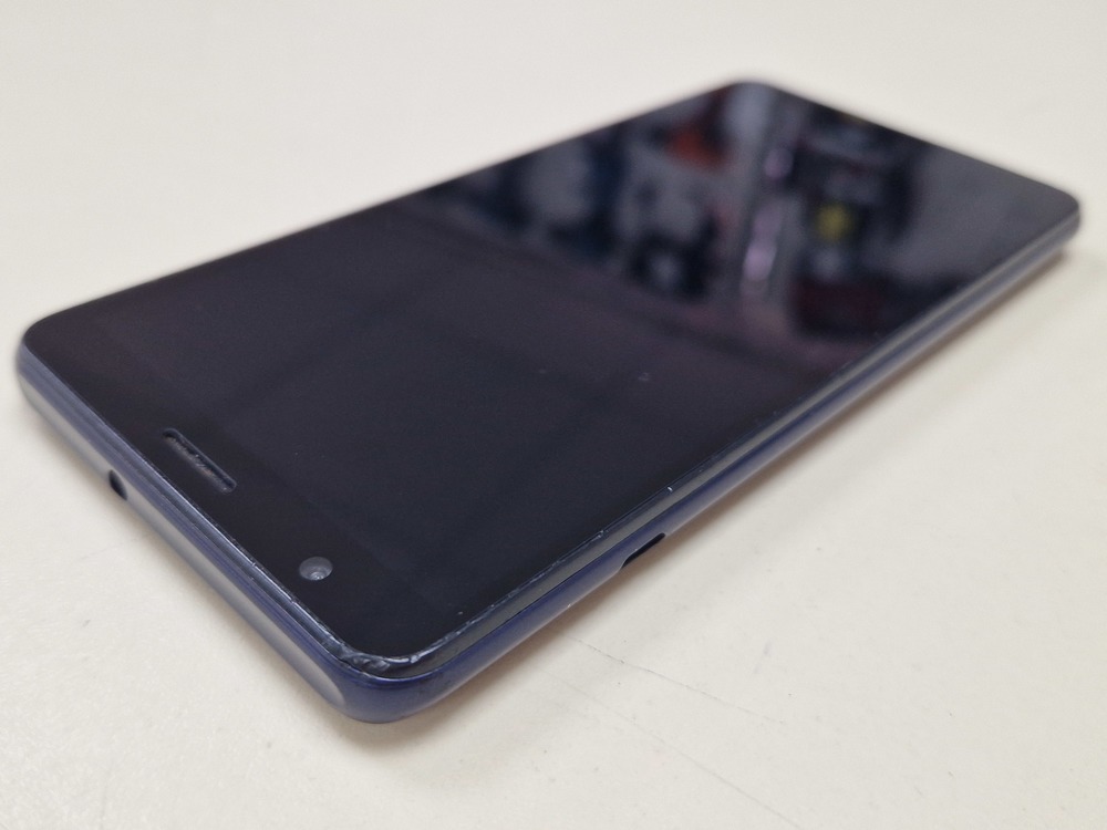 Смартфон ZTE Blade L210