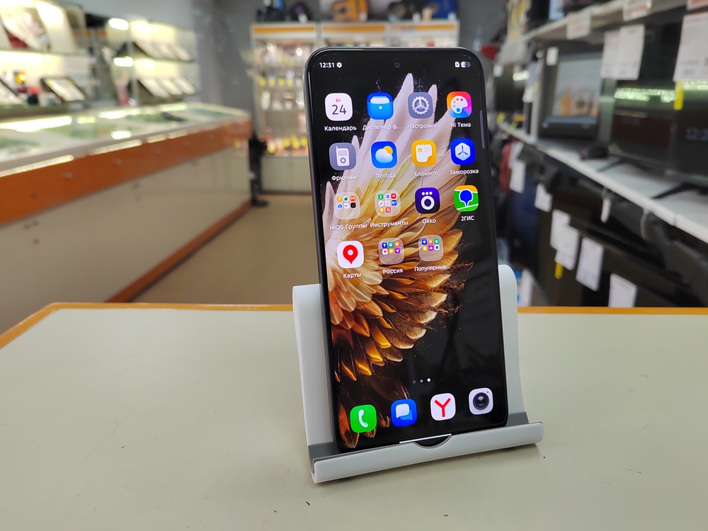 Смартфон Tecno SPARK 40 PRO 8/128