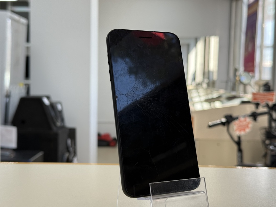 Смартфон Samsung Galaxy J2 Core 1/8