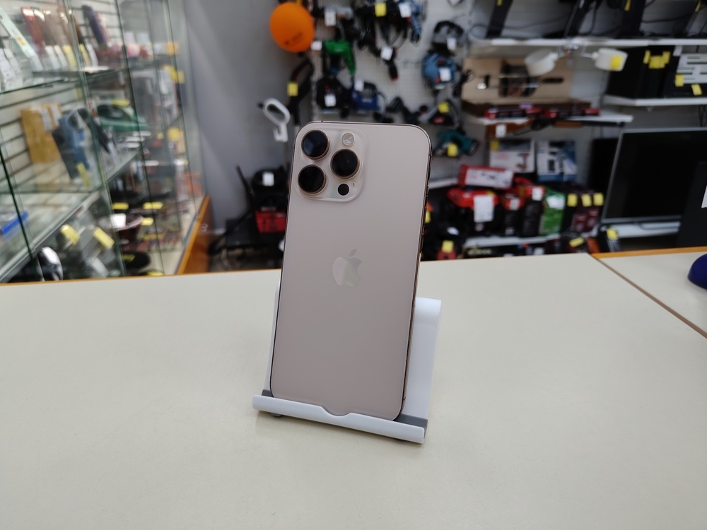 Смартфон Apple Iphone 16 Pro Max 1Tb