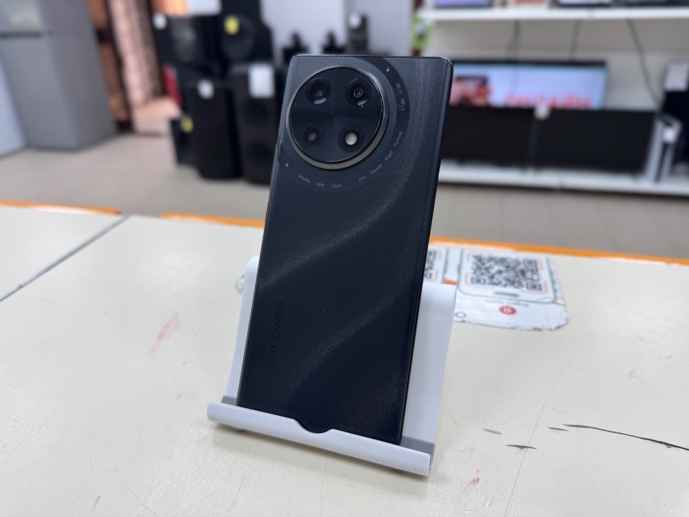 Смартфон Tecno Camon 30S 6/128