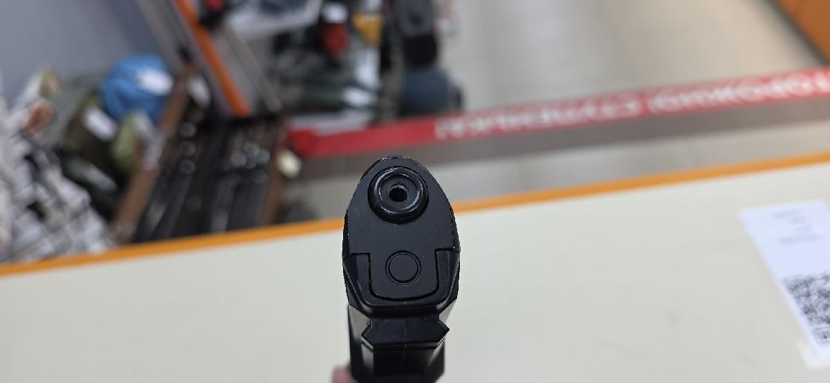 Пистолет пневматический Umarex Beretta Px4 Storm