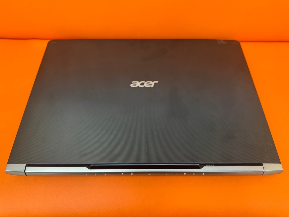 Ноутбук Acer; Core i7-7700HQ, GeForce GTX 1060 3GB, 16 Гб, 240 Гб, 500 Гб