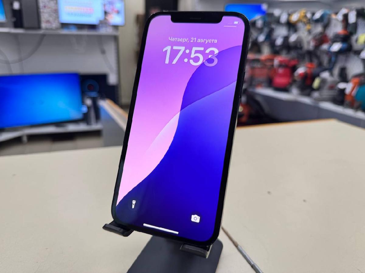 Смартфон Apple iPhone 12 64Gb