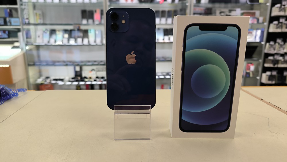 Смартфон Apple iPhone 12 64Gb