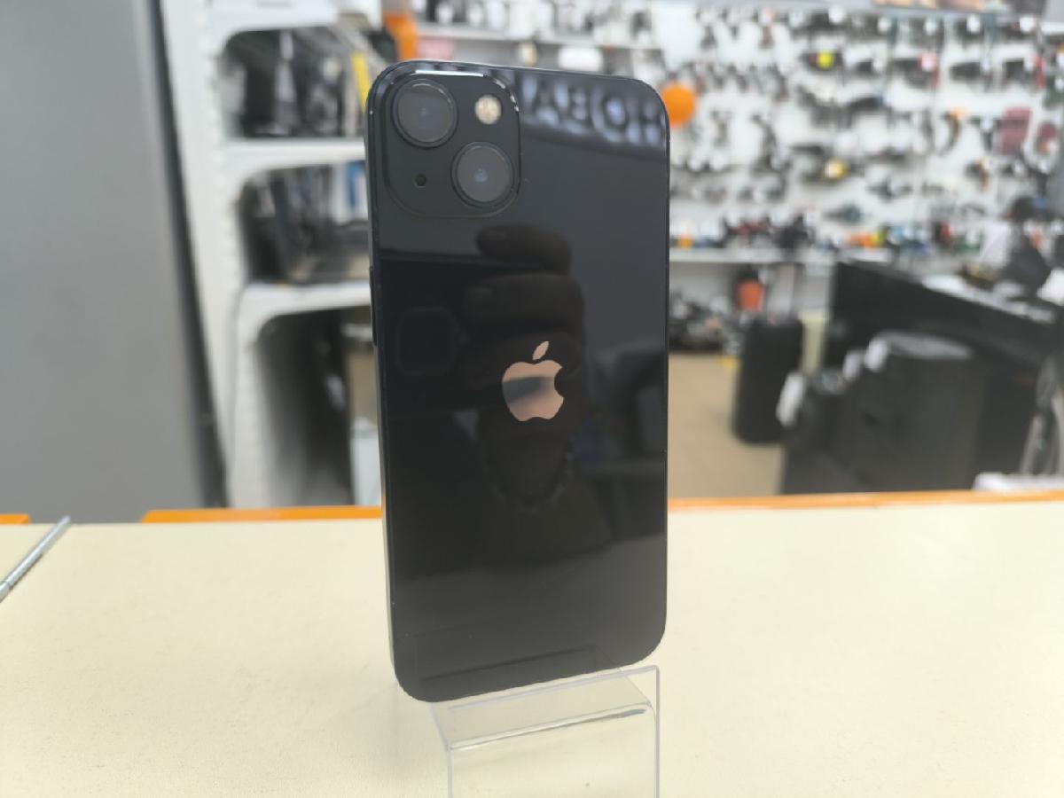 Смартфон Apple iPhone 13 128Gb