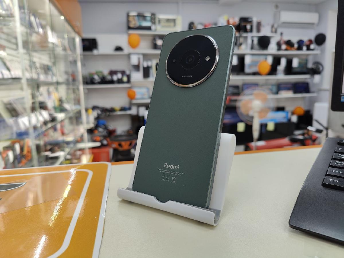 Смартфон Xiaomi Redmi A3 4/128