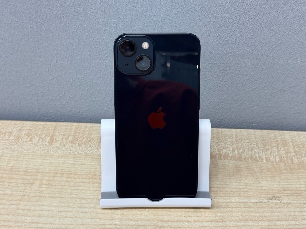 Смартфон Apple iPhone 13 128Gb