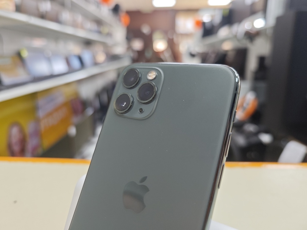 Смартфон Apple iPhone 11 Pro 256Gb
