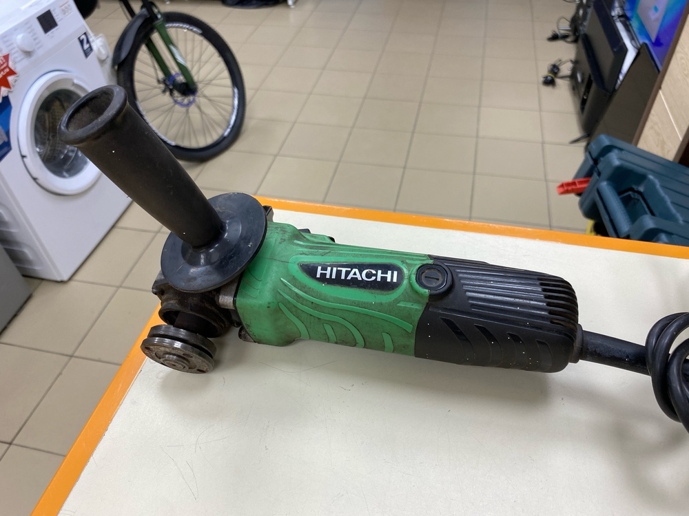 Угловая шлифмашина Hitachi G13SS