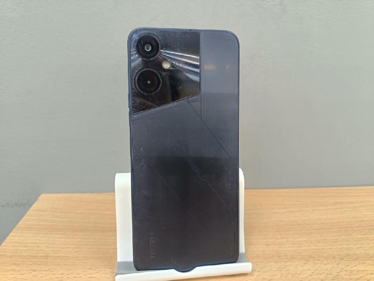 Смартфон Tecno Pova 3 4/128