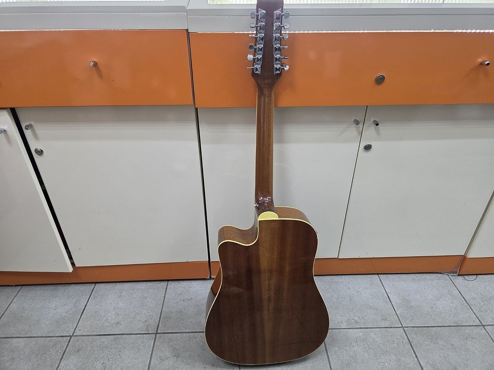 Акустическая гитара Martinez 