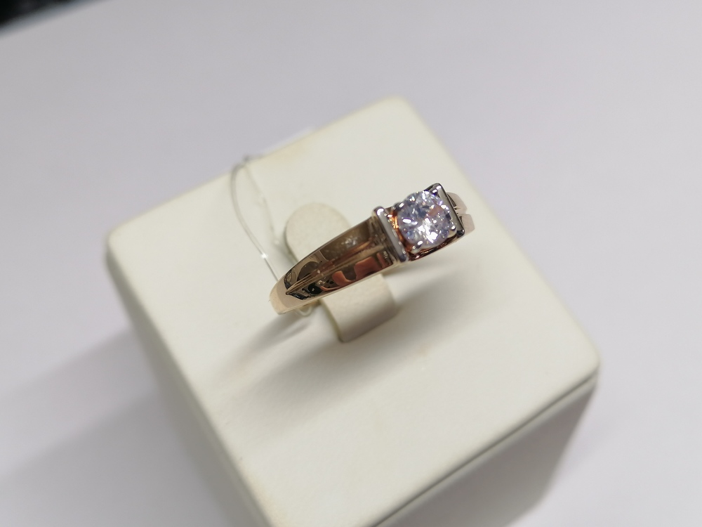 КОЛЬЦО С КАМНЕМ (Au 585)