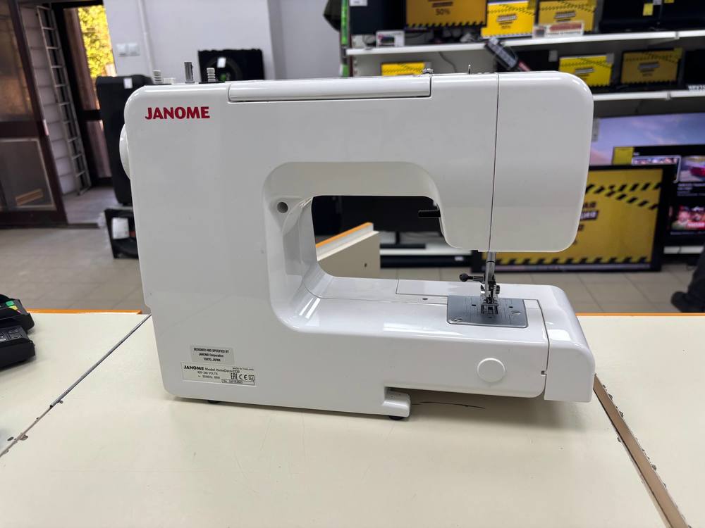 Швейная машина Janome HomeDecor 2320