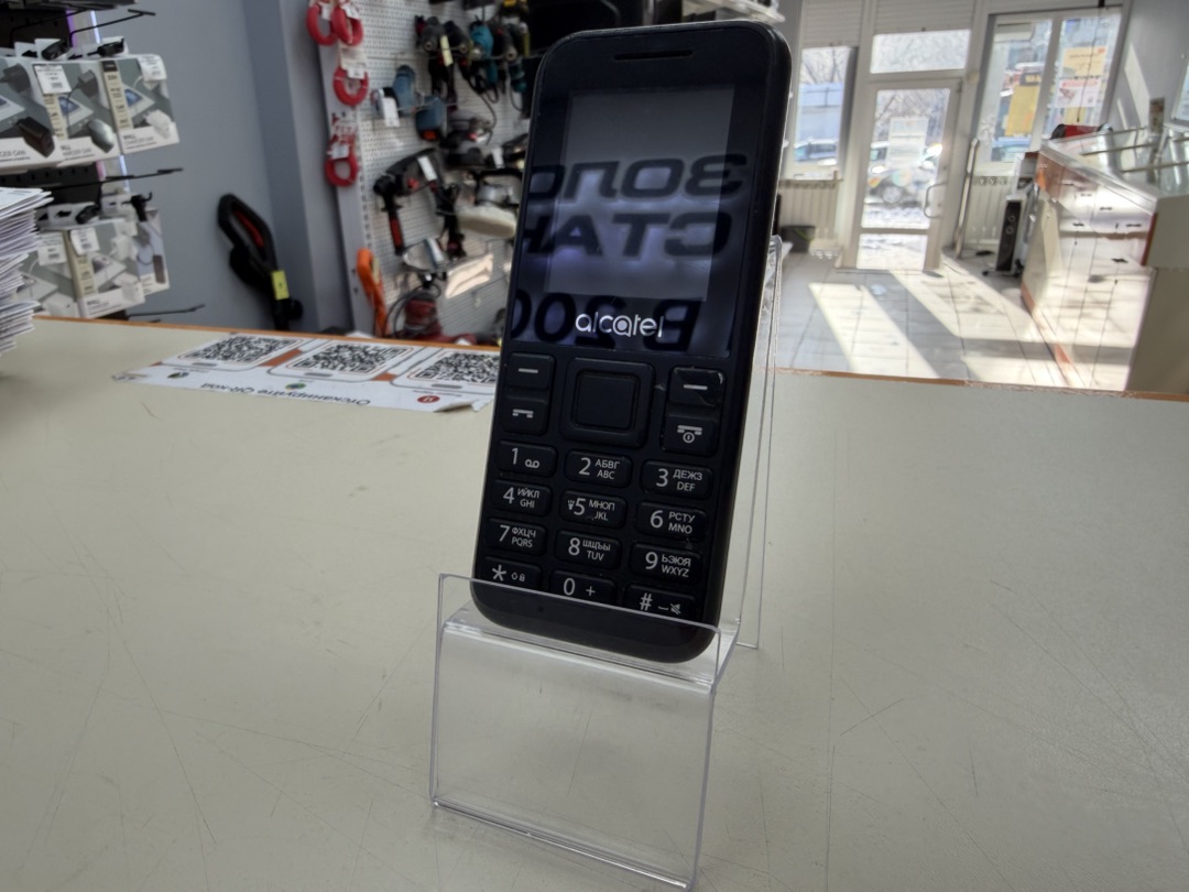 Мобильный телефон Alcatel 1066D