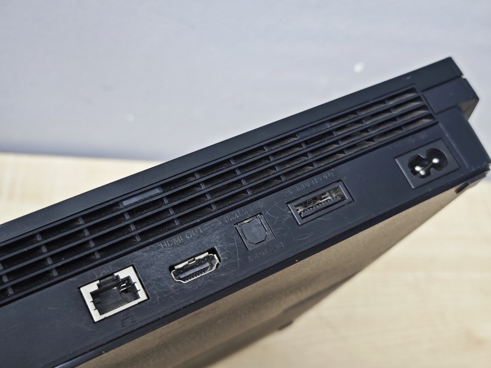 Игровая приставка PlayStation 3 180GB