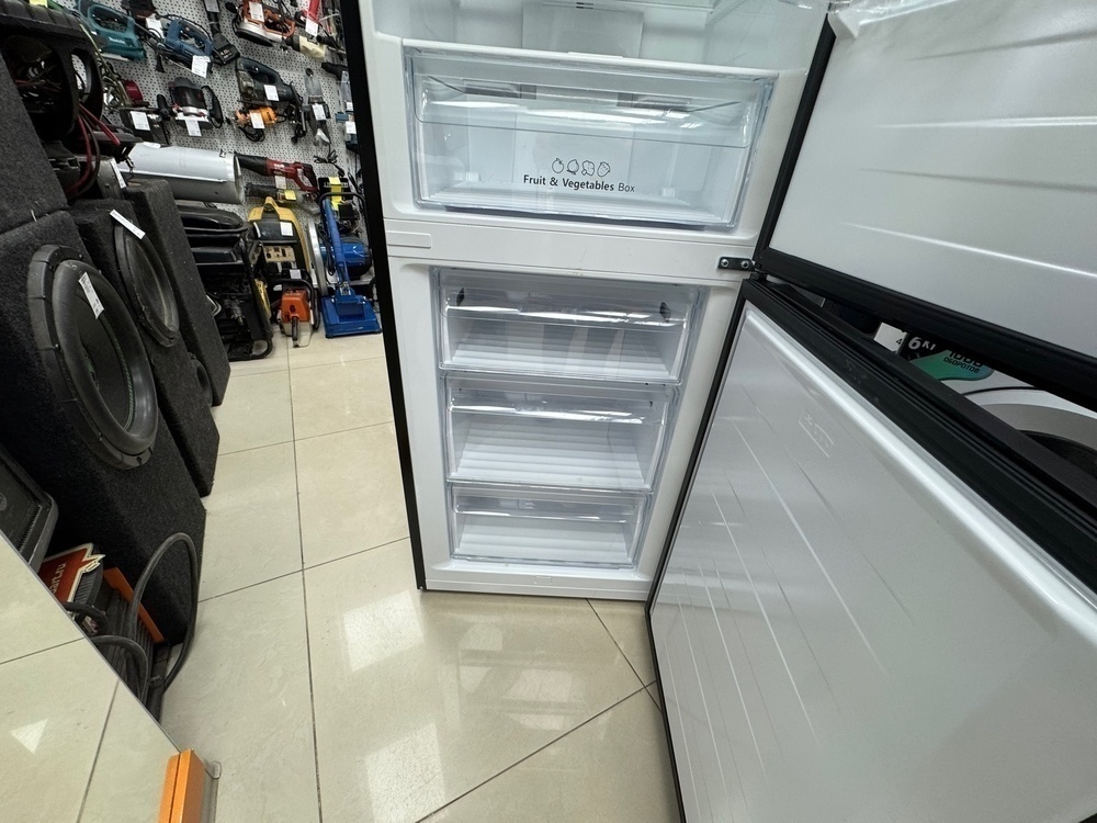 Холодильник Hisense RB390N4BFE2