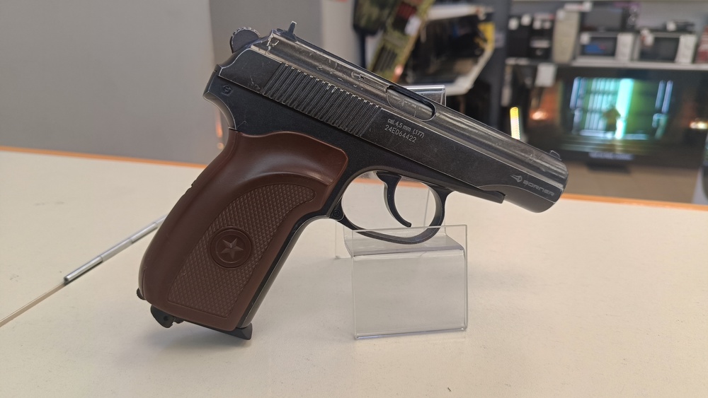 Пистолет пневматический Borner PM49 Blowback