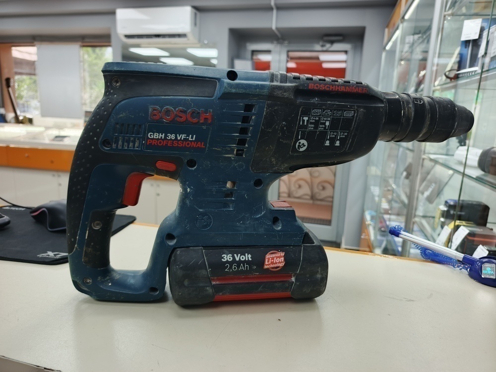 Перфоратор Bosch GBH 36 VF-LI