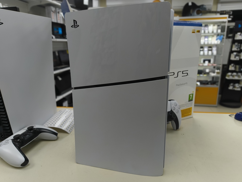 Игровая приставка PlayStation 5 Slim 1TB (С дисководом)