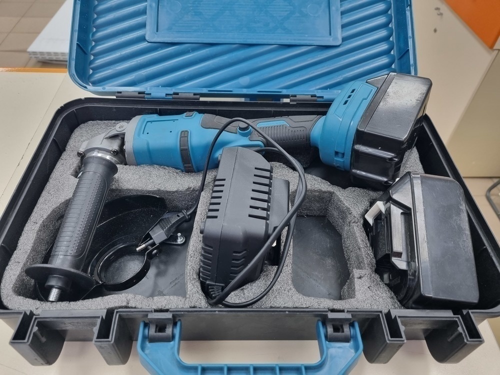 Угловая шлифмашина Makita 48V