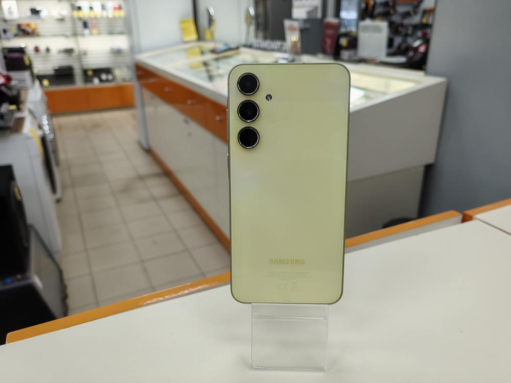 Смартфон Samsung Galaxy A55 8/128