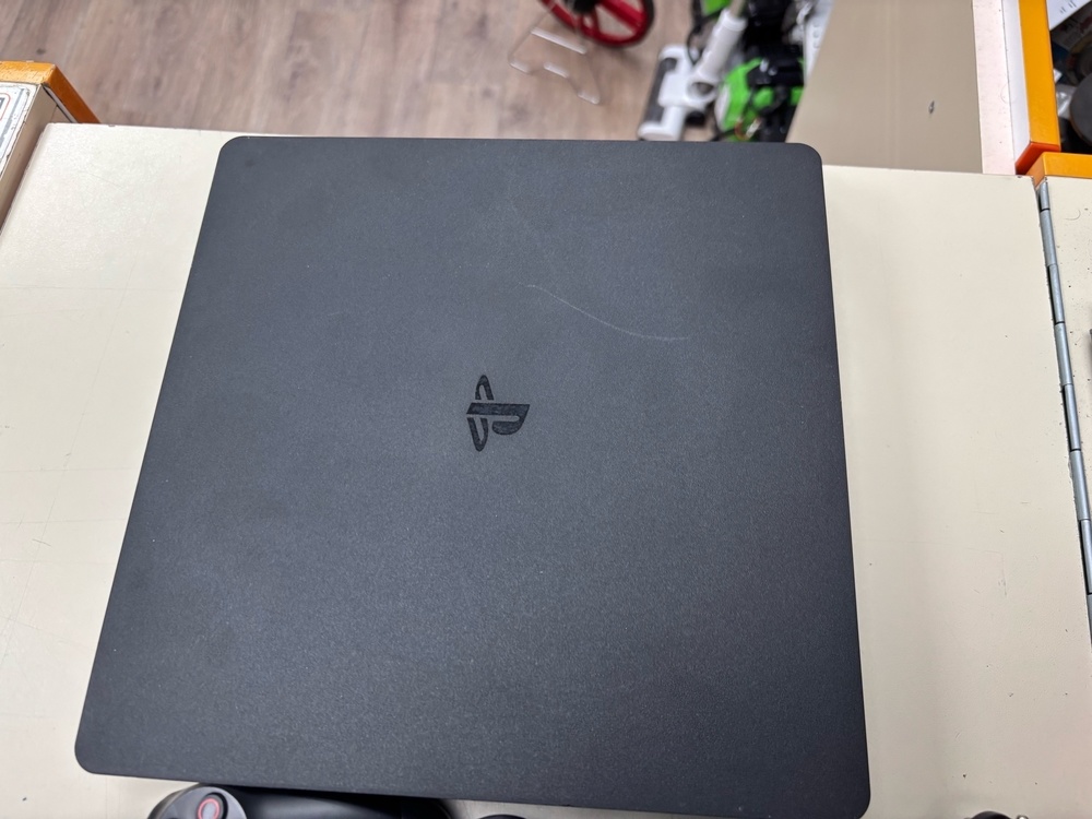 Игровая приставка PlayStation 4 Slim 500GB