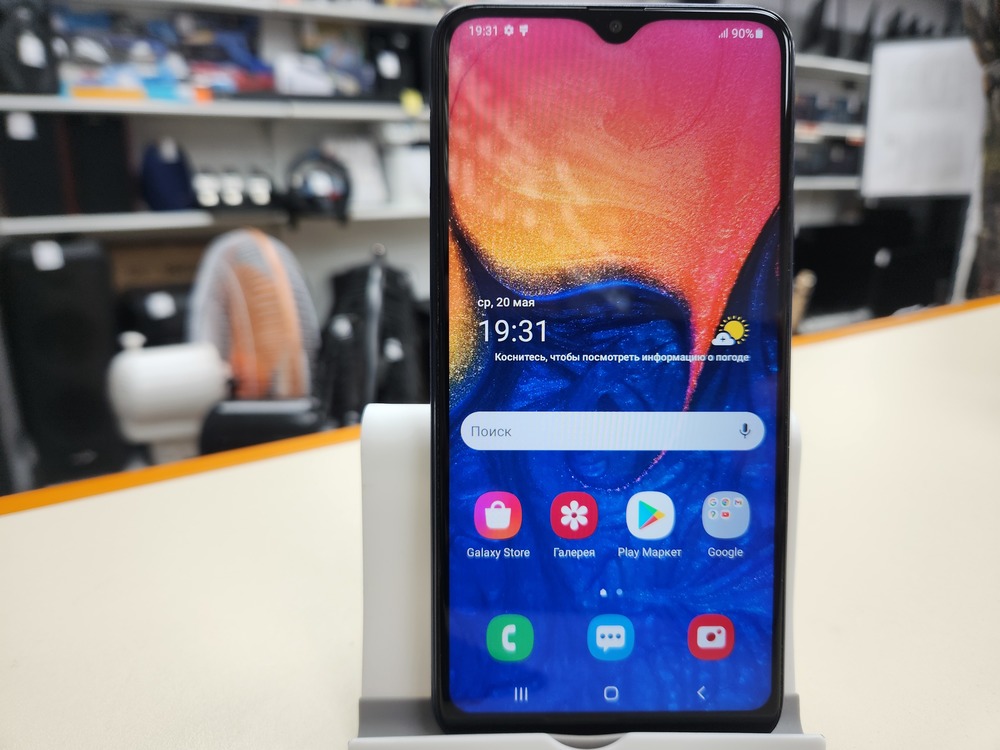 Смартфон Samsung Galaxy A10 2/32