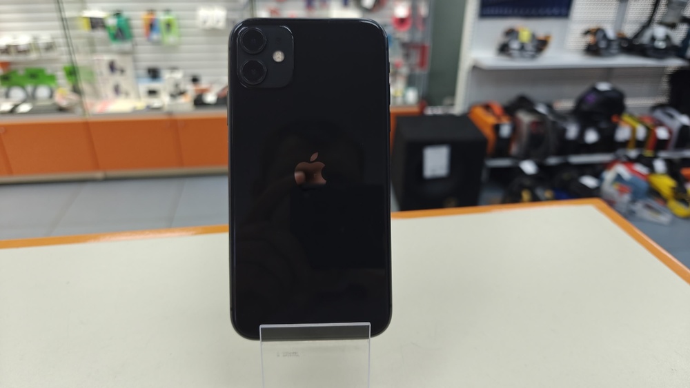 Смартфон Apple iPhone 11 64Gb
