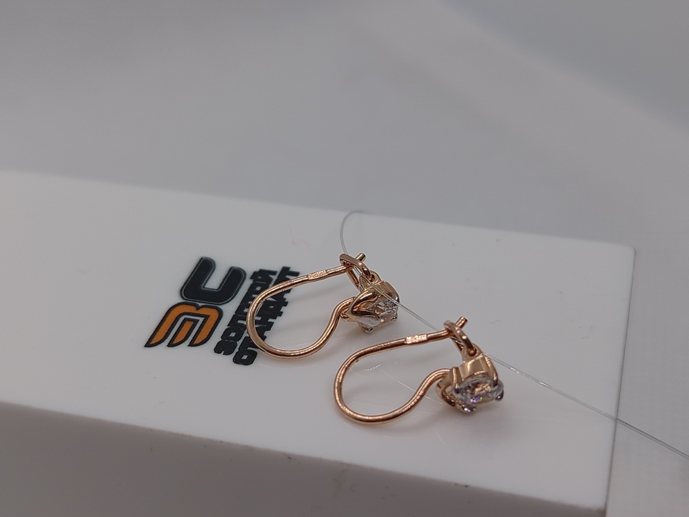 СЕРЬГИ ПЕТЕЛЬКА с камнем (Au 585)