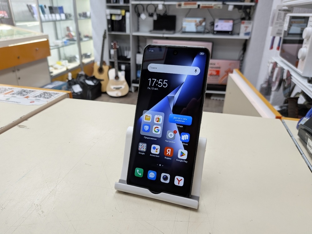 Смартфон Tecno Pova 5 8/256