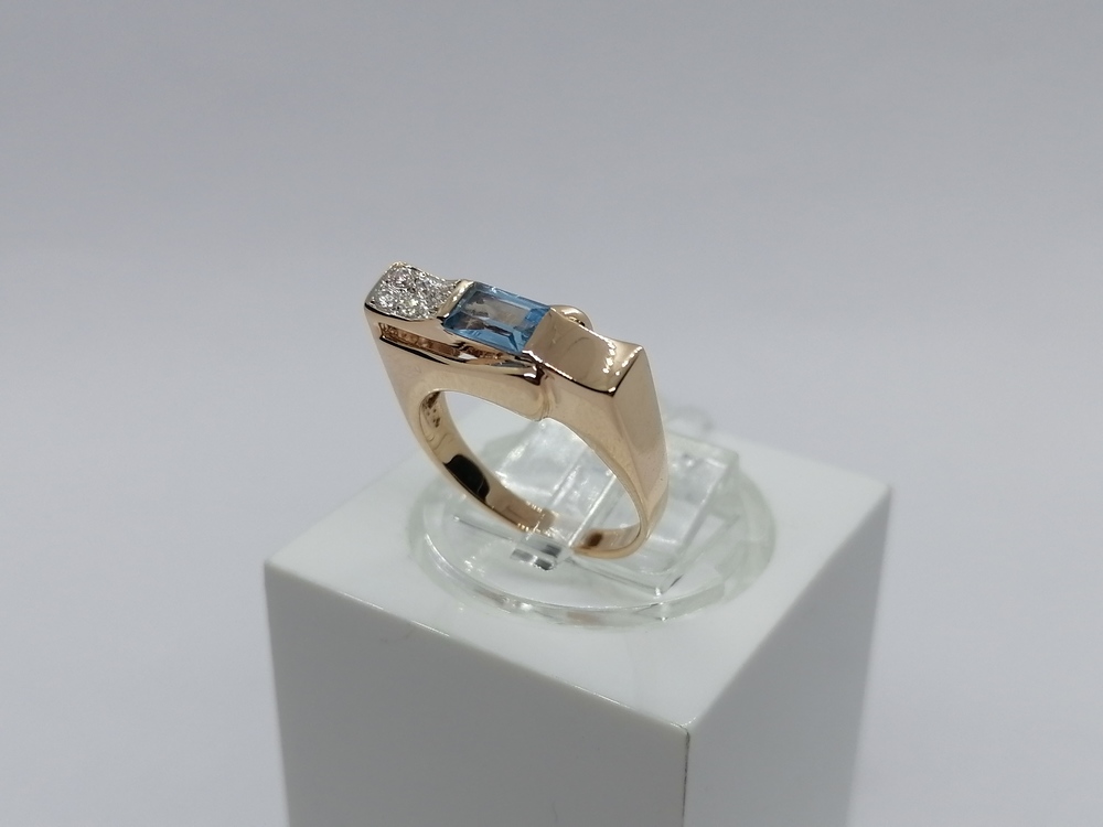 КОЛКМИ585 КОЛЬЦО С КАМНЯМИ (Au 585)