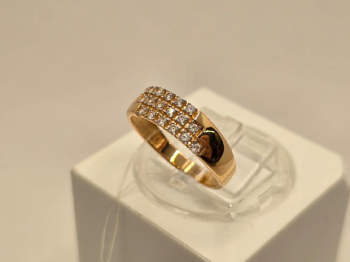 КОЛЬЦО С КАМНЯМИ (Au 585)