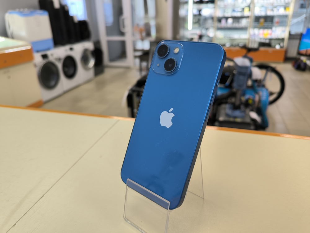 Смартфон Apple iPhone 13 128Gb