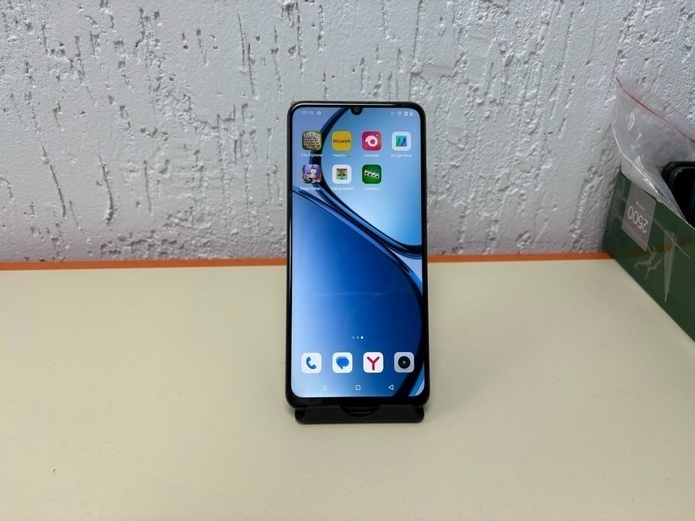 Смартфон Realme C61 8/256