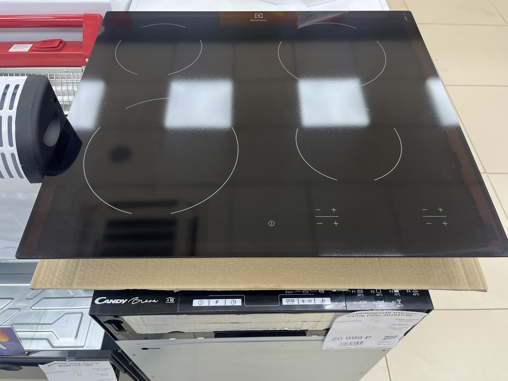 Встраиваемая электрическая панель Electrolux EHF6240IOK