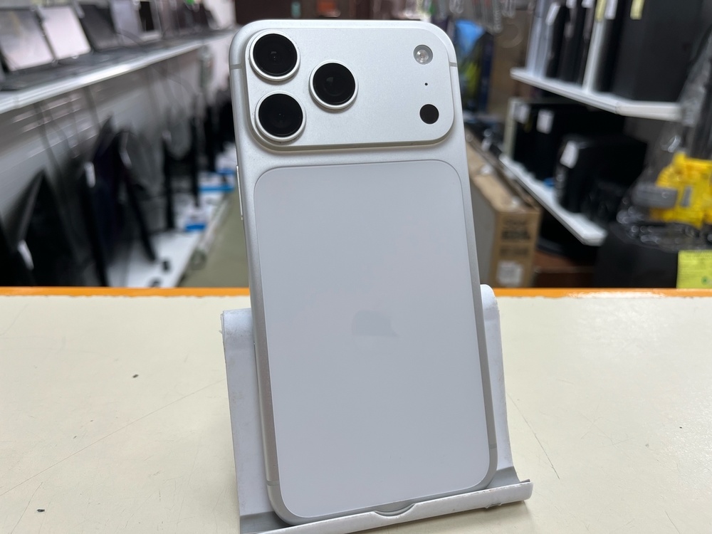 Смартфон Apple Iphone 17 Pro Max 256Gb