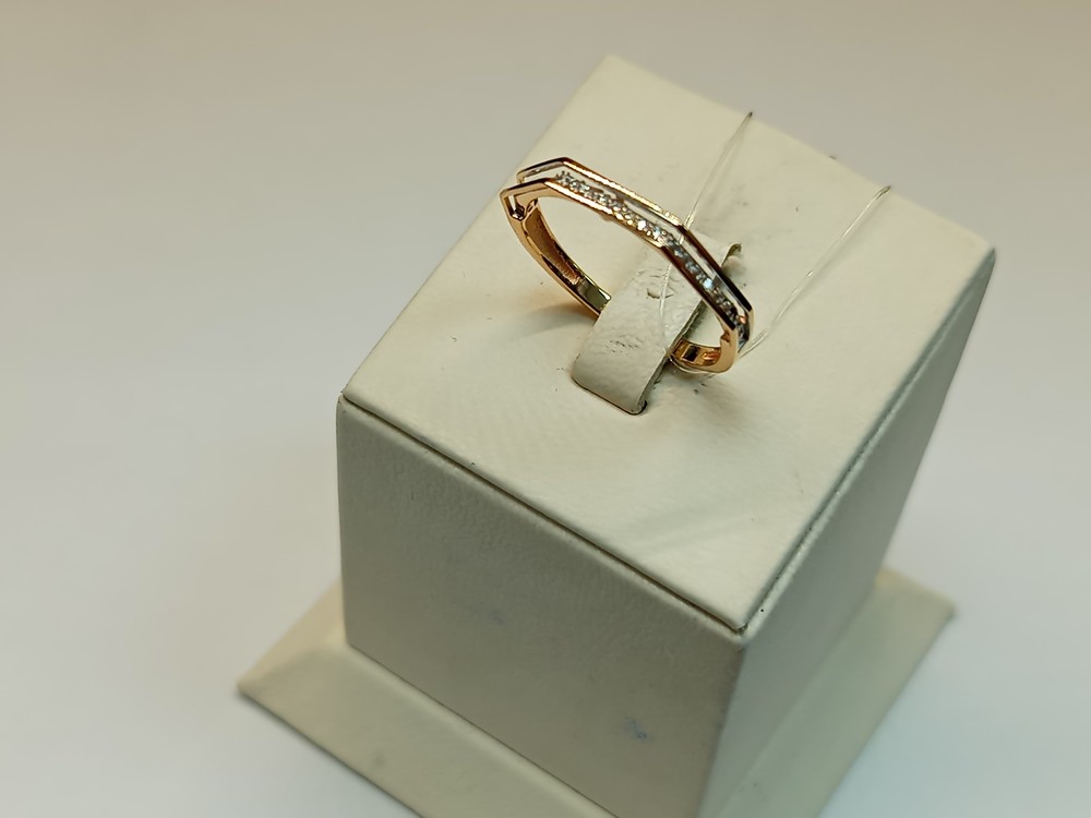 КОЛЬЦО С КАМНЯМИ (Au 585)