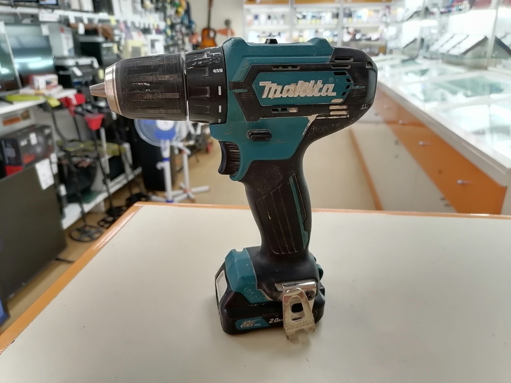 Шуруповерт Makita DF333D