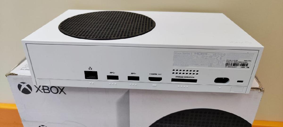Игровая приставка Xbox Series S 512Gb SSD