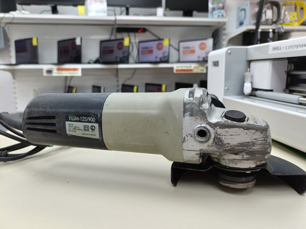 Угловая шлифмашина Интерскол 125/900