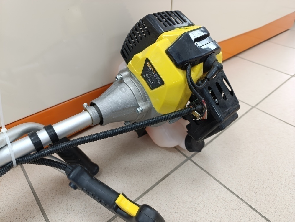 Триммер Энергопром БТ-520