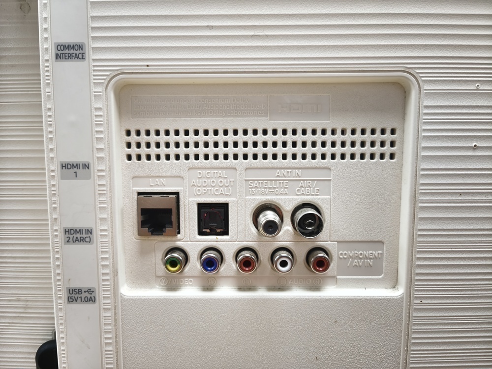 LED Телевизор Samsung UE32T4510AU