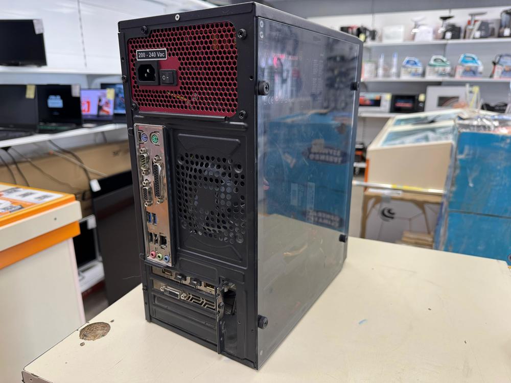 Системный блок Noname; Xeon E3-1220 v3, GeForce GTX 1050 Ti, 16 Гб, 240 Гб, 120 Гб