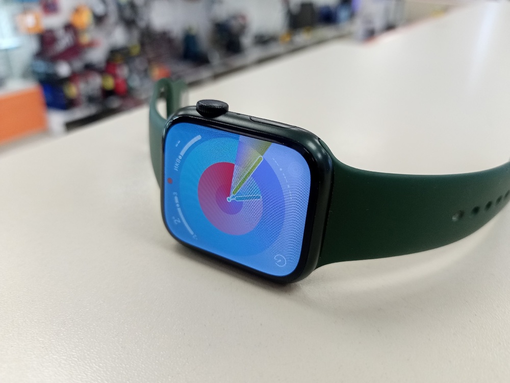 Смарт-часы Apple Watch Series 7 45mm